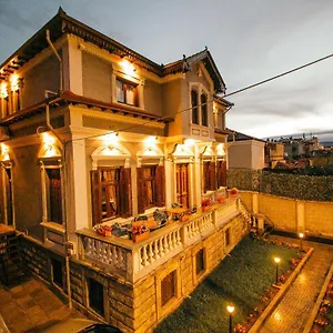 Mano Hotel Korce