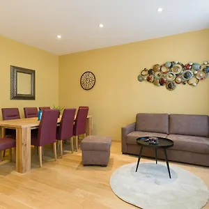 Pezzl 1170 Apartamento